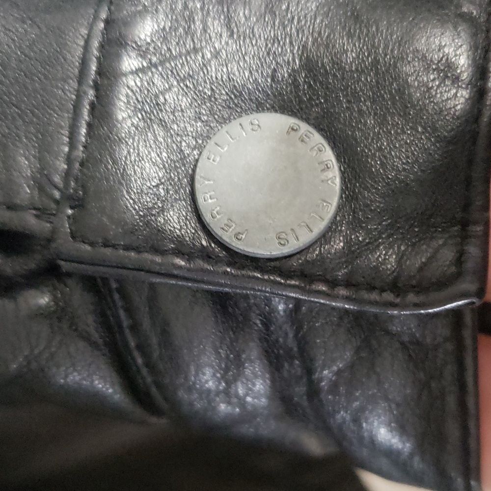 leather jacket from macys. one owner - Picture 9 of 11